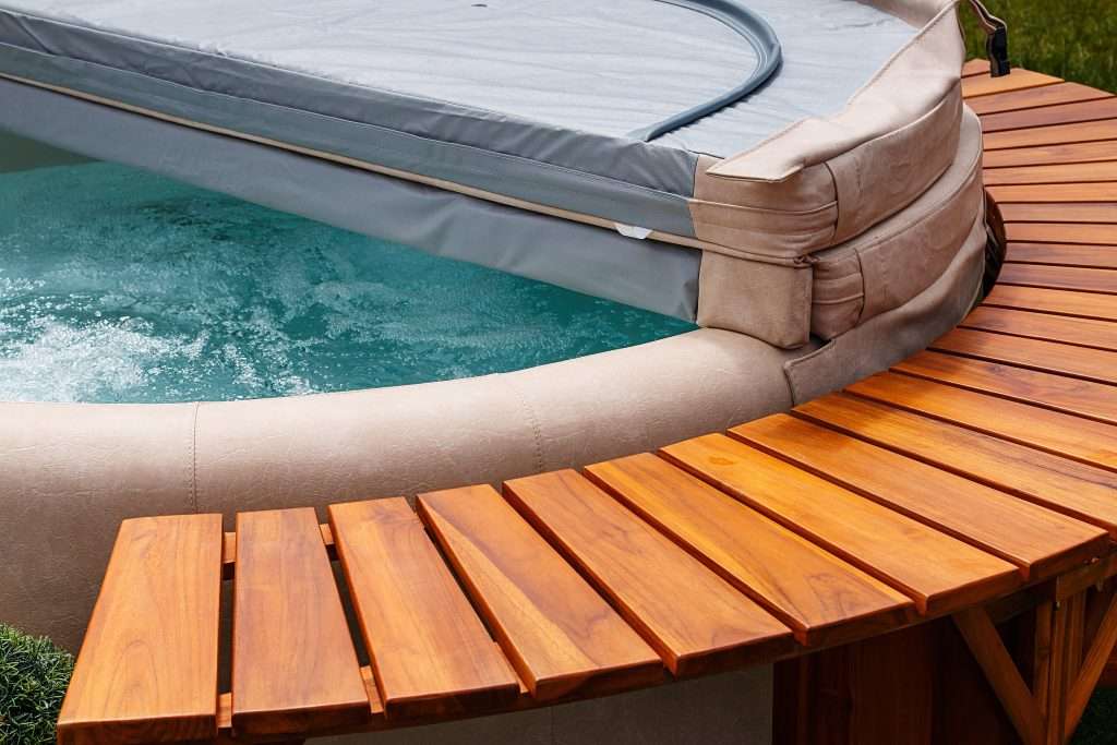 What’s the Deal with Cloudy Hot Tub Water? 1 Cloudy Hot Tub Water Indy Soft Water 1812